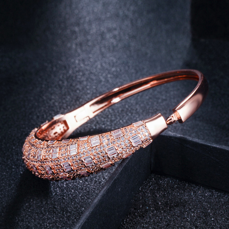 Pera luksusowy dubajski złoty  – Men'S Accessories Dubai recenzja i cena